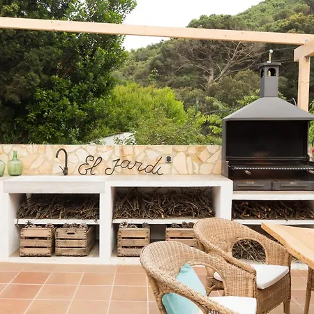 El Jardi Con Piscina, Jardin Y Barbacoa